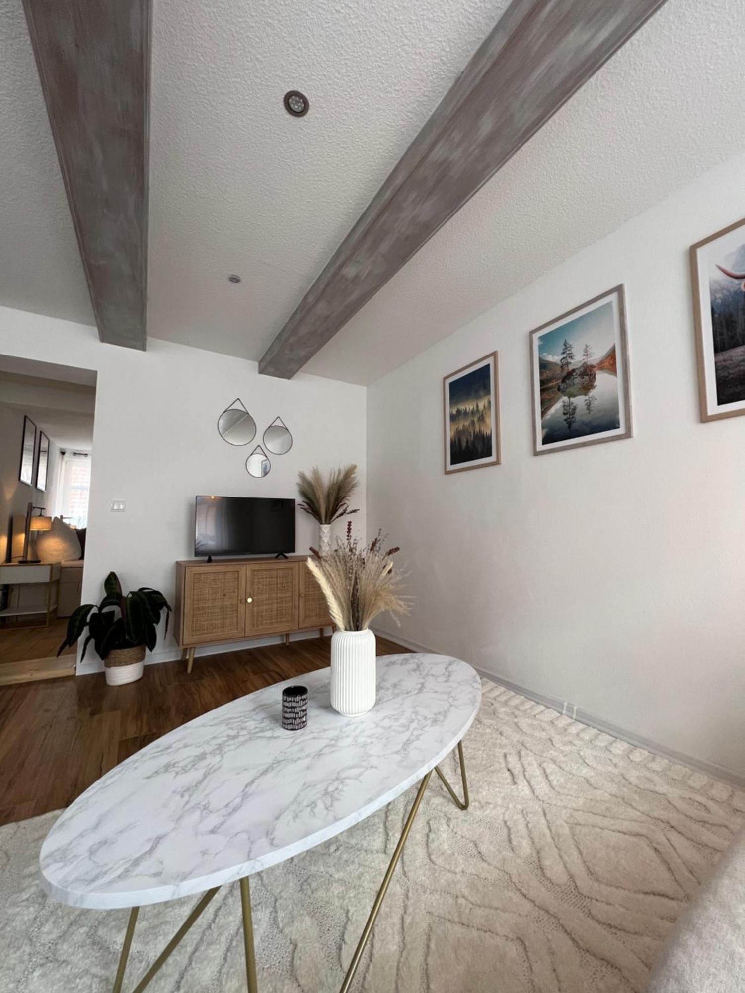Gruene Strasse 1 Apartment